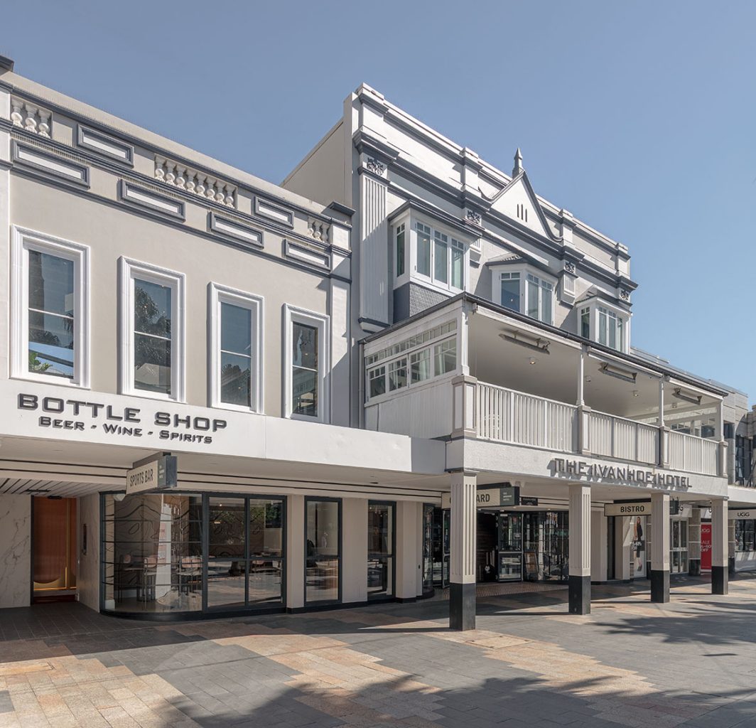 MLF25 Paul Kelly Ivanhoe 00090