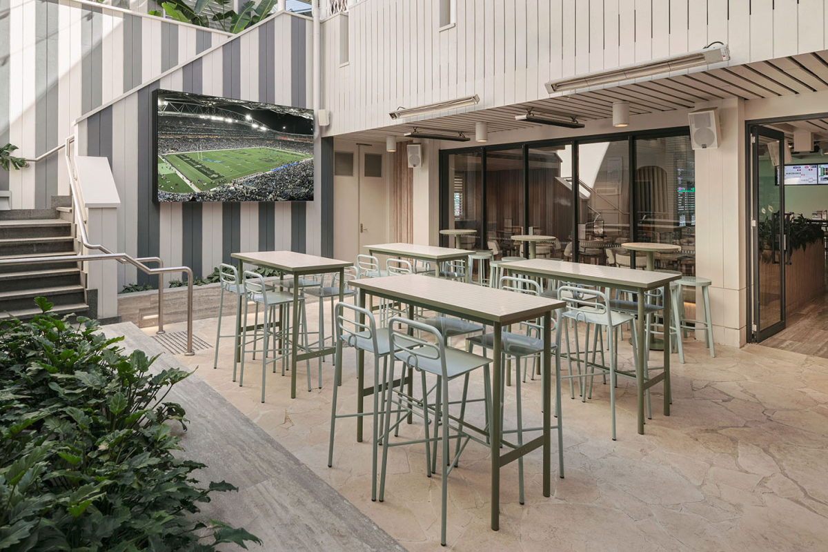 MLF25 Paul Kelly Ivanhoe 00109