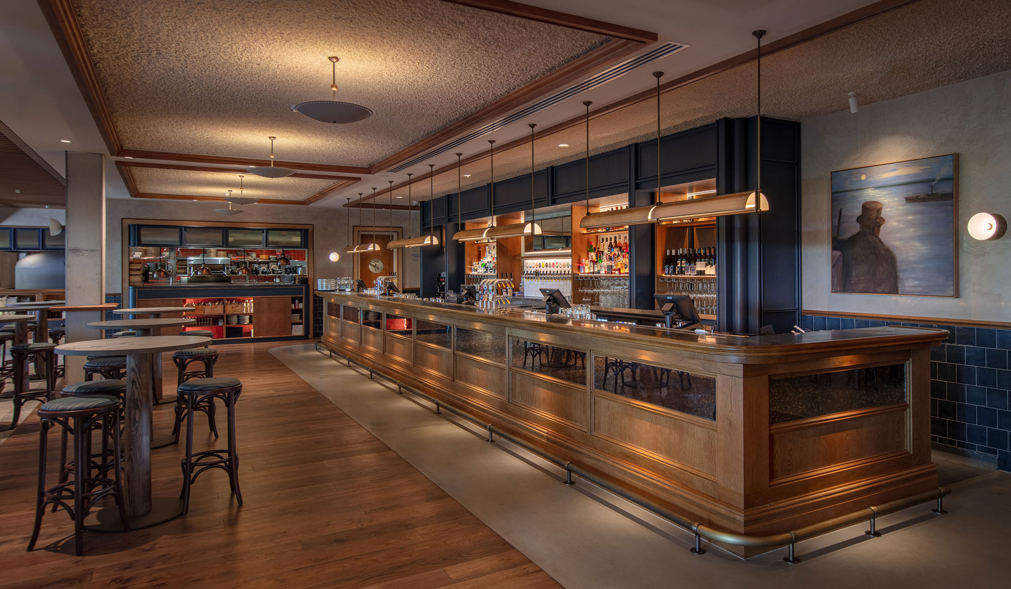 The Old Commodore Hotel